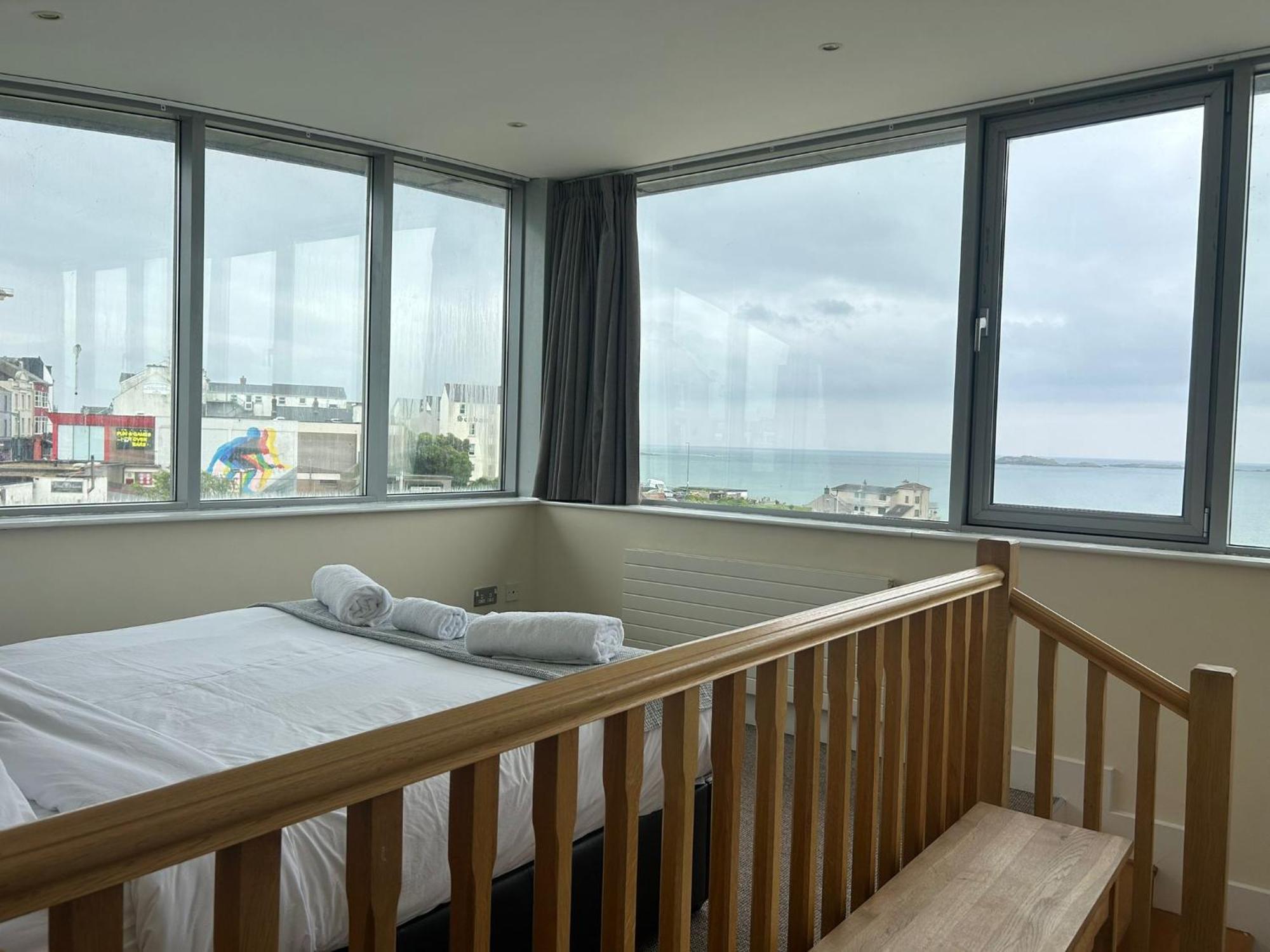 55 North Apartments Portrush Exterior photo